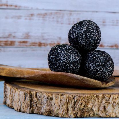 صورة شتورة كرات لبنة بالحبة السوداء